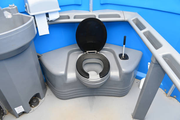 Best Temporary restroom rental  in King, WI
