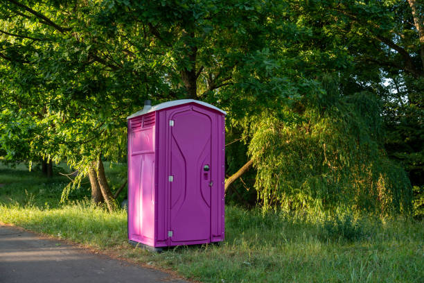 Best Construction site porta potty rental  in King, WI